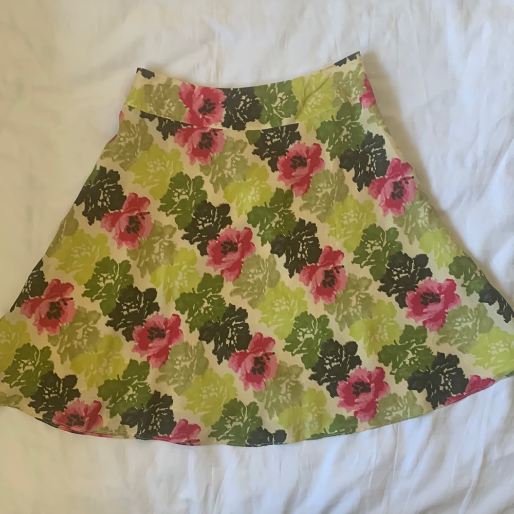 Ann Taylor cream  silk large rose/green floral lined circle skirt EUC